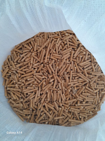 Пеллеты топливные из лиственницы СОРТ ПРЕМИУМ